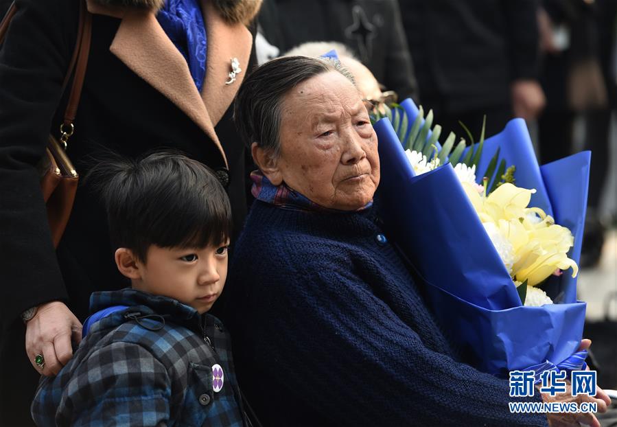 南京大屠杀幸存者回忆亲人被害