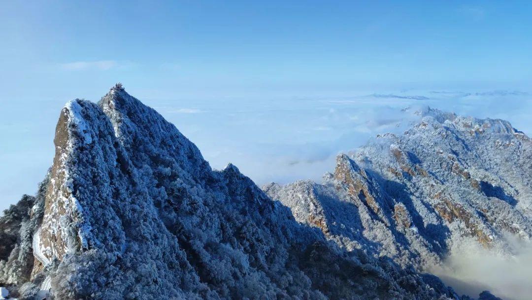 老君山与火车站，地理脉络与旅行交汇的探秘之旅